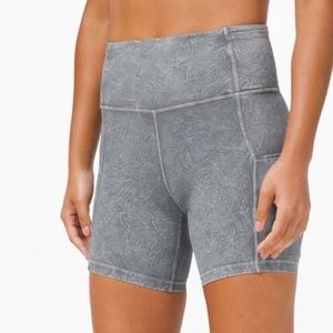 Lululemon ice wash asphalt gray fast&free 6”